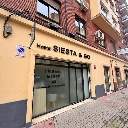 Hostel Siesta & Go Madrid Bagian luar foto