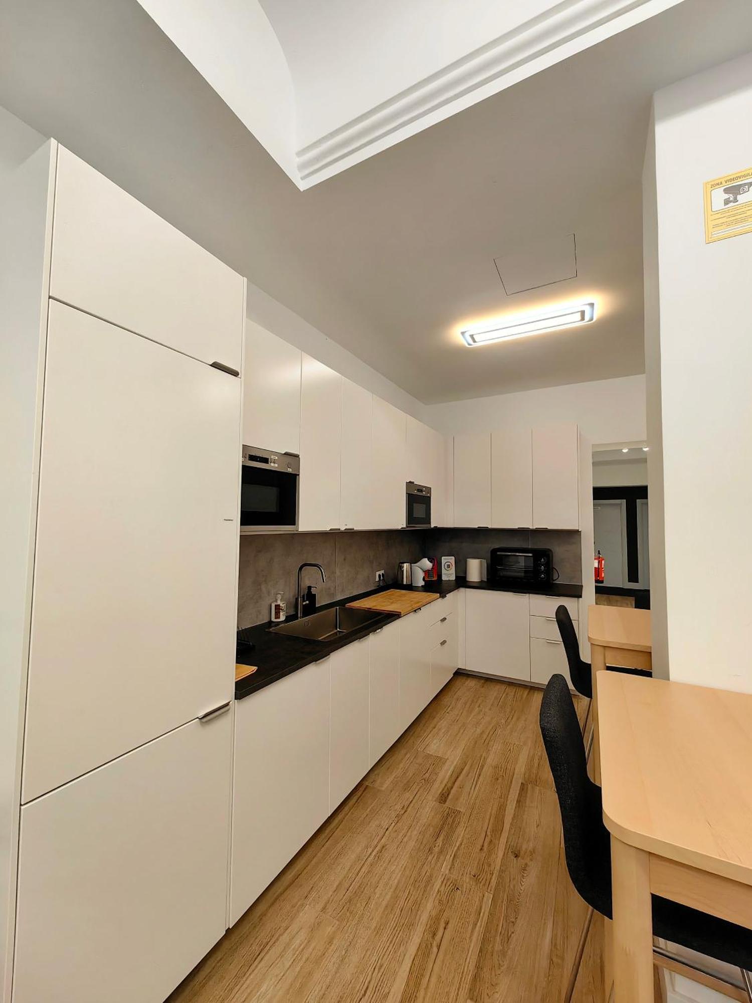 Hostel Siesta & Go Madrid Bagian luar foto