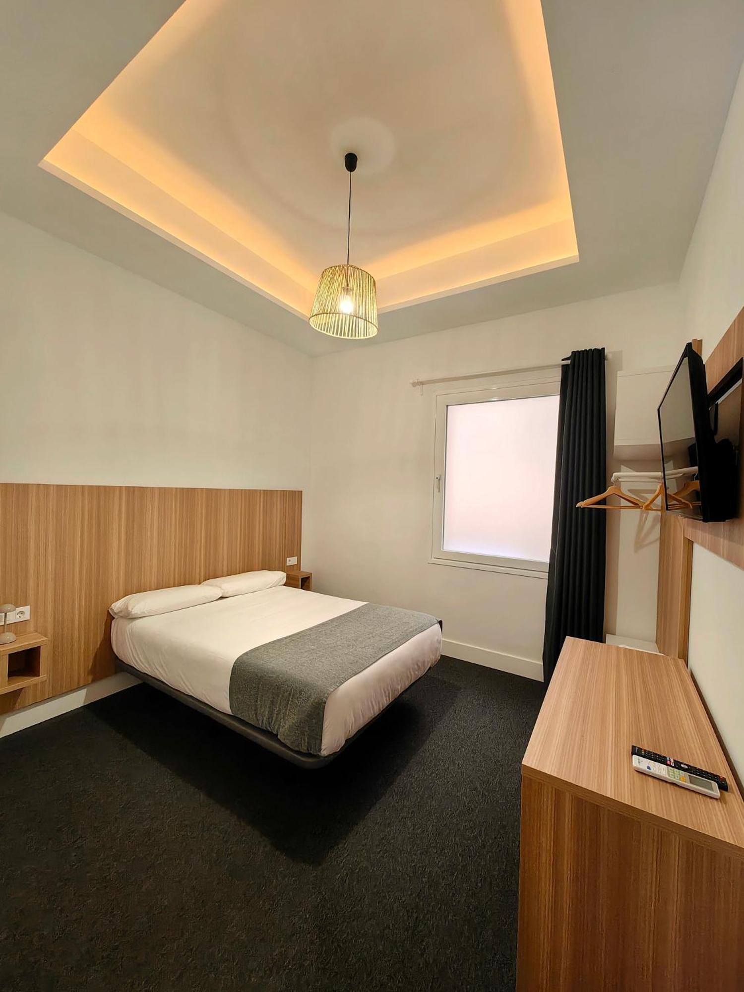 Hostel Siesta & Go Madrid Bagian luar foto